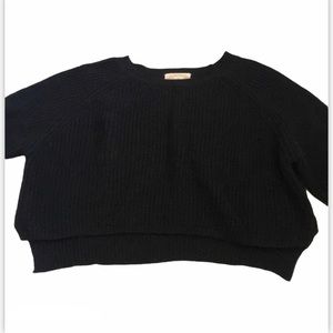 🖤🖤🖤Ambiance Black Cropped Sweater